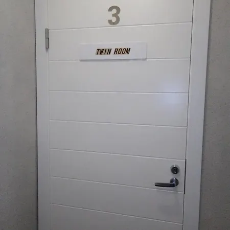 By The Bar Apartment *